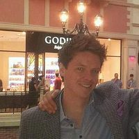 George Kingston的照片