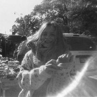 anne-charlotte monneret's Photo