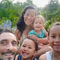 Gaby, Felipe  and kids's Photo