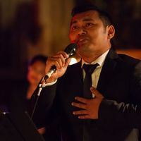 Robin Pangaribuan's Photo