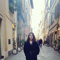 Asena Kahriman的照片