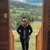 Daniela Ramirez's Photo