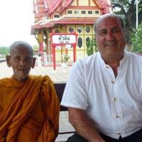 Davoud Ahadzadeh-Ghanad的照片