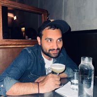 Fotos de Kartavya Chauhan