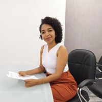 Janiele Monteiro的照片