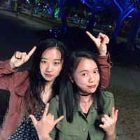 Wallis  Chen's Photo