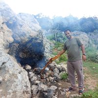 SALEH BUTOTAHIF的照片