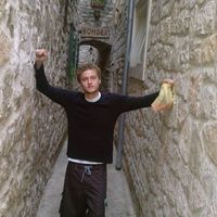 Ernest Mihelj的照片