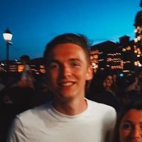 Jonathan Tupper的照片