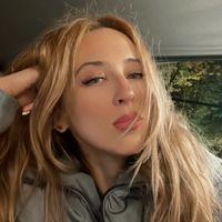 Marina  Pugieva的照片