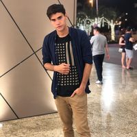 Edgar Caceres的照片