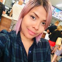 Magnolis Laya的照片