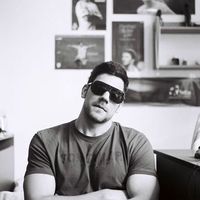 Adam Severa的照片