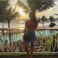 Natasha Lau的照片