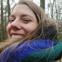 Julia Wiethüchter的照片