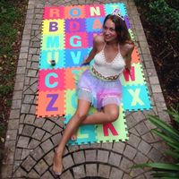 Roni Volfneuk's Photo