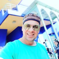 Paul Shchukin的照片