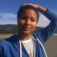 Salimatu Amabebe的照片