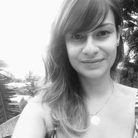 Paula Mazini的照片