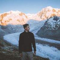 Alex Karamanov's Photo