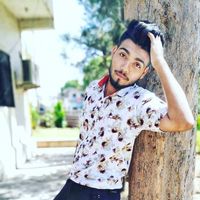 SUshil VaRia's Photo