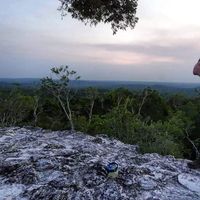 James Hyatt的照片