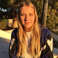 Laura Pelletier的照片