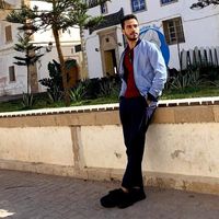 Mustapha El的照片