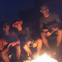 Fotos von Mostyn Josty