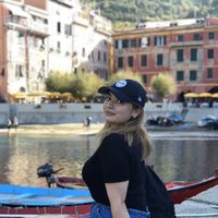 Adala Aldiyar的照片