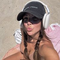 Julie Bedard的照片