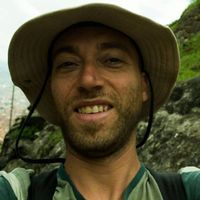 Juan Lanzós的照片