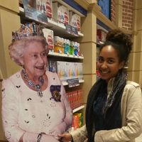 Noemie Dubuc's Photo