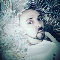 Eric VIALLET的照片