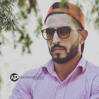 R-slane Hamoudi的照片