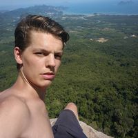 Photos de Lovik van den Bout