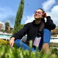 Andrea  Alvarez's Photo