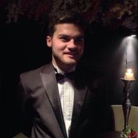 Luis Eduardo Lauand的照片