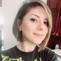 Nina Mkhoiani的照片