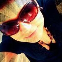 Simone Osetrow's Photo