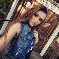 Viviana Vivi的照片