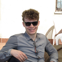 Eduárd Zsurka的照片