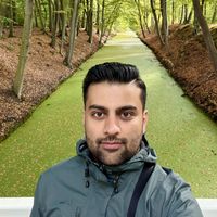 Ali Akbarzadeh's Photo