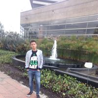 Camilo  Salazar的照片