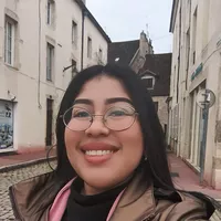 Roxana Velasco的照片