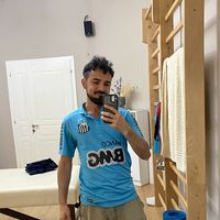 Raphael Debeza's Photo