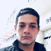 Alex Magallanes的照片