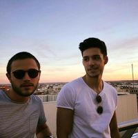 Larry Waknine的照片