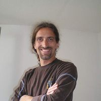 Luca Bernardini的照片