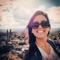 Débora  Fernandes's Photo
